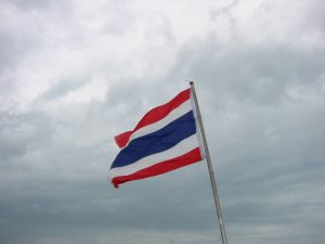 http://www.alegg.de/gfx/bkk_pics/thai_flag.jpg